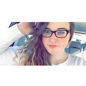 Meet your Posher, Jacie